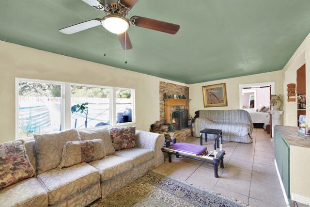 30100 Valley Center Rd., Valley Center CA: https://media.crmls.org/mediaz/8ac65304-34e1-49b8-8062-621e4587ce5b.jpg