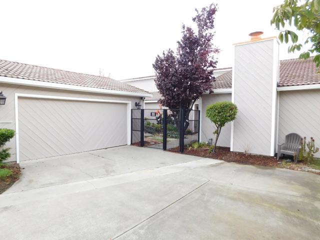 Image 28 of 35 For 609 Santa Catalina Lane