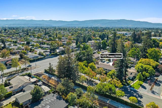 1273 Picasso Drive, Sunnyvale CA: https://media.crmls.org/mediaz/8ac6ce91-6c4b-4f61-afff-9e95f896273c.jpg