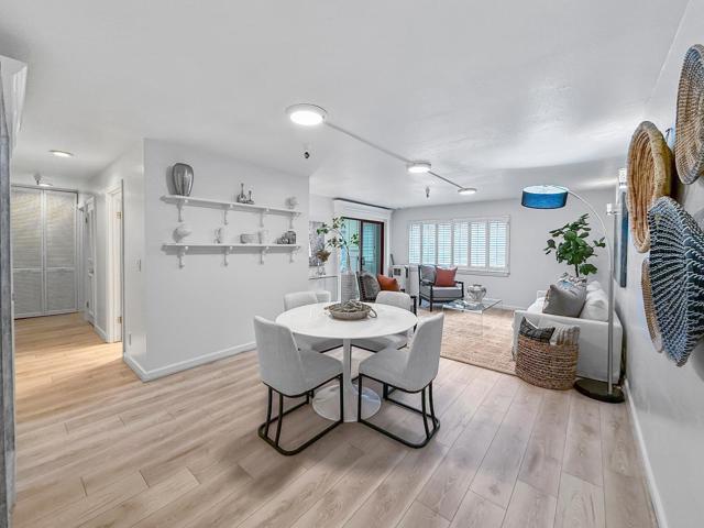443 Alberto Way, Los Gatos CA: https://media.crmls.org/mediaz/8ac8775d-6bad-4a1f-9322-1a0c4701e299.jpg