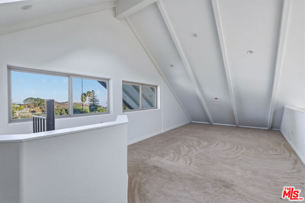 MLS #26875129 image #61