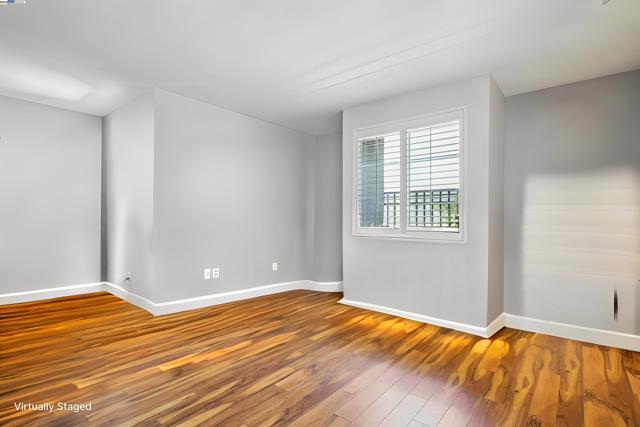 320 Oaks Bridge Pl, Pleasanton CA: https://media.crmls.org/mediaz/8aca18c7-4c27-45b0-abfb-2c887d423537.jpg