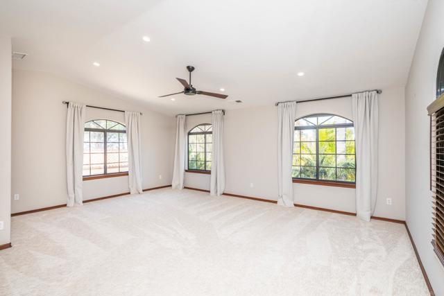 Detail Gallery Image 37 of 70 For 1210 Cypress Dr, Vista,  CA 92084 - 5 Beds | 4 Baths