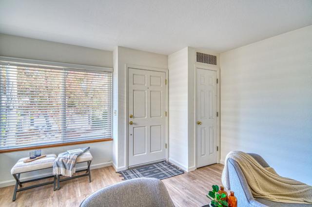 1422 Broadway, Santa Cruz CA: https://media.crmls.org/mediaz/8acc6a6c-ff06-4255-aff3-550ad4fbce33.jpg