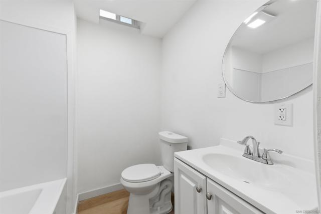 490 Lado De Loma Dr #1-4, Vista CA: https://media.crmls.org/mediaz/8acc9aea-346a-49e3-8b25-cd913c738756.jpg