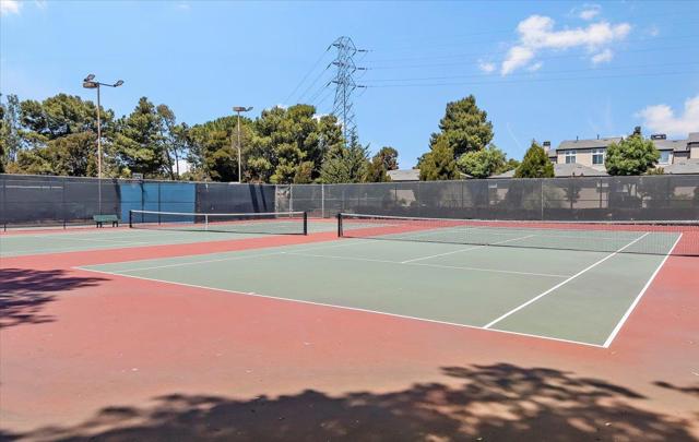 840 Sea Spray Lane, Foster City CA: https://media.crmls.org/mediaz/8acf7e7e-6862-4414-be7e-df2eecc084b5.jpg