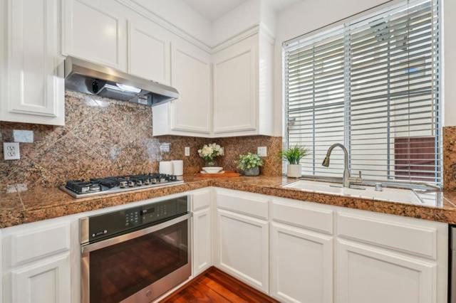 3455 Maroun Place, San Jose CA: https://media.crmls.org/mediaz/8acff255-f71f-46a5-8ba3-a272ebfec1d6.jpg