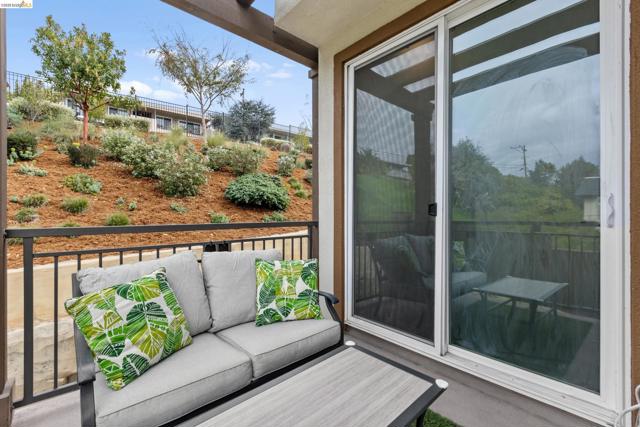 Image 25 of 58 For 16306 Ridgehaven Dr  Unit 104