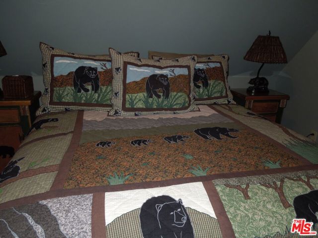 365 Mittry Lane, Lake Arrowhead CA: https://media.crmls.org/mediaz/8ad29328-bb2c-4c48-8320-4d03e790538a.jpg