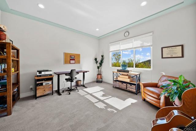 13495 Del Poniente Road, Poway CA: https://media.crmls.org/mediaz/8ad2ba32-74fe-4c63-a333-ac30f216bfed.jpg