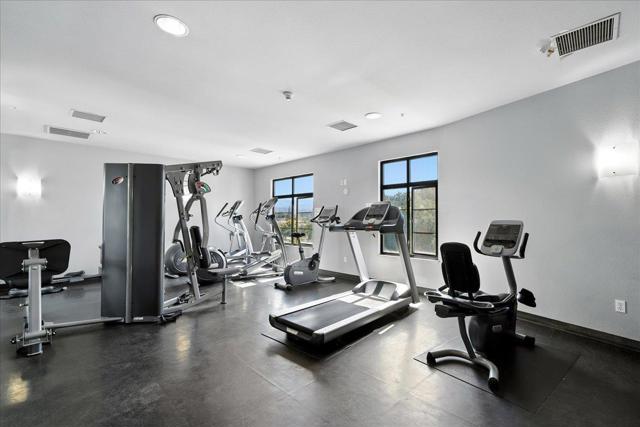 10745 N De Anza Boulevard, Cupertino CA: https://media.crmls.org/mediaz/8ad320eb-1c7f-4867-add6-291840c30446.jpg