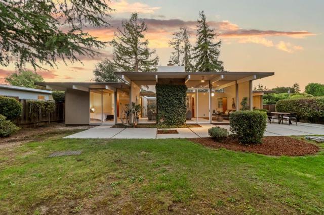 1204 Navlet Court, Sunnyvale CA: https://media.crmls.org/mediaz/8ad3725a-53d6-4d4d-8e23-f58011ff8945.jpg