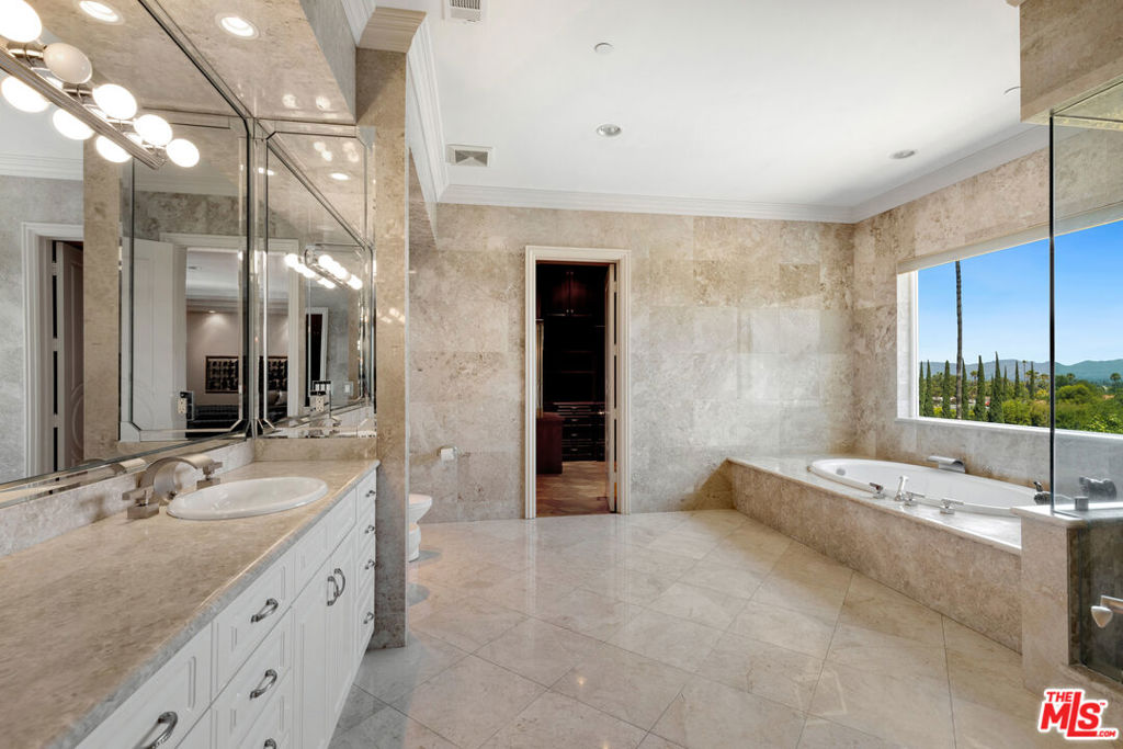 MLS #26848079 image #22