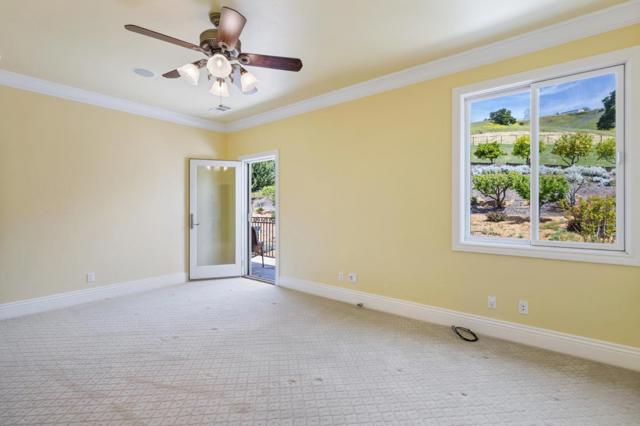 9540 Via Del Oro, Gilroy CA: https://media.crmls.org/mediaz/8ad6b218-3b1e-48a6-bde8-2be7df6ed43a.jpg