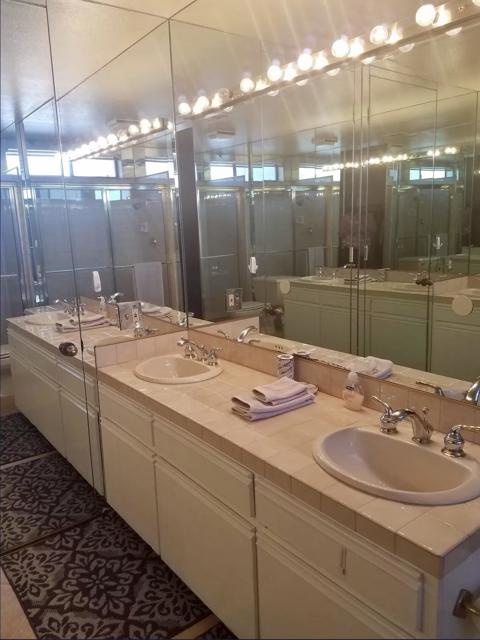 67162 W Chimayo Drive, Cathedral City CA: https://media.crmls.org/mediaz/8ad74a18-a4f0-4e55-99ee-2bf71ebdc193.jpg