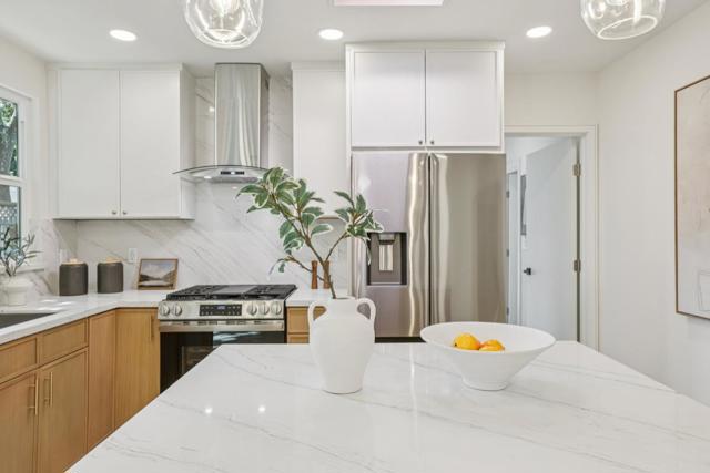 453 N Rengstorff Avenue, Mountain View CA: https://media.crmls.org/mediaz/8ad7ba78-6aed-4cdb-8ec4-b74568e004a1.jpg
