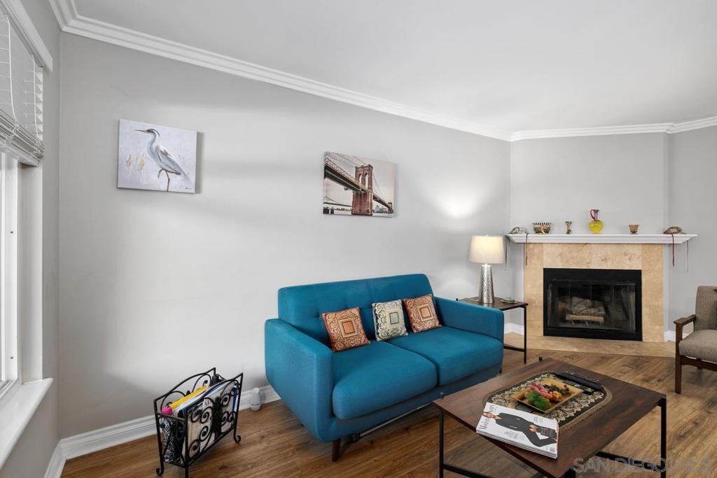 1756 Esssex St - photo 2