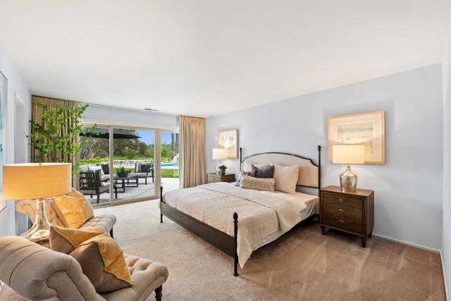 5324 Felice Place, Woodland Hills CA: https://media.crmls.org/mediaz/8ad82199-aba8-4f0d-8ad6-aadda4dd147a.jpg