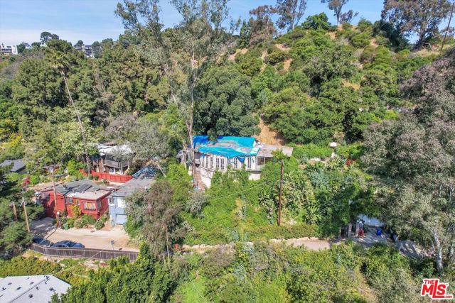 8718 Crescent Drive, Los Angeles, California 90046, 2 Bedrooms Bedrooms, ,1 BathroomBathrooms,Single Family Residence,For Sale,Crescent,24386581