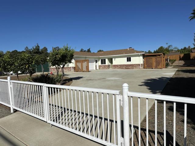 Detail Gallery Image 47 of 61 For 2445 S. Stage Coach Ln, Fallbrook,  CA 92028 - 4 Beds | 3 Baths