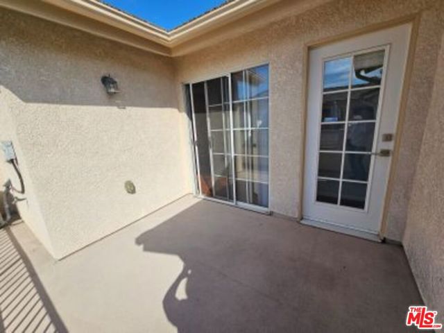 7872 Stewart And Gray Road, Downey CA: https://media.crmls.org/mediaz/8ad95f97-1b6f-4b88-907f-0cc31e423a5f.jpg