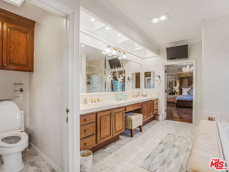 MLS #26853031 image #21