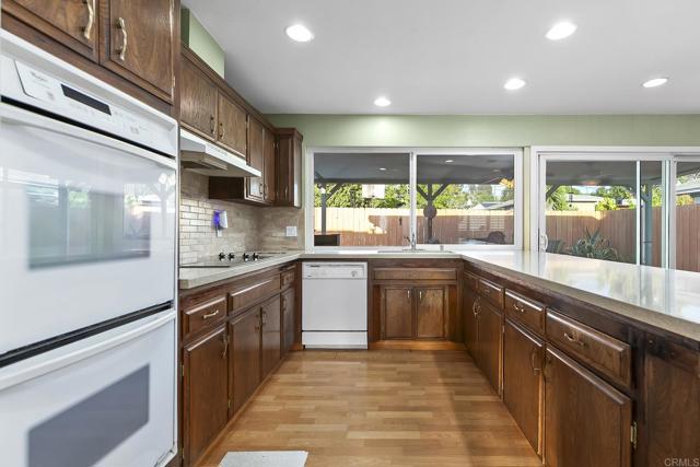 Detail Gallery Image 2 of 27 For 4599 Dauer Ave, La Mesa,  CA 91942 - 3 Beds | 2 Baths