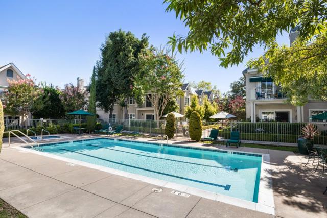 1 W Edith Avenue, Los Altos CA: https://media.crmls.org/mediaz/8adbeb5e-0f63-45d7-9cb8-cf18b88cd33a.jpg