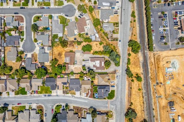 18455 Old Monterey Road, Morgan Hill CA: https://media.crmls.org/mediaz/8adc0100-1287-4f9c-9c3a-e1f34ea790b2.jpg