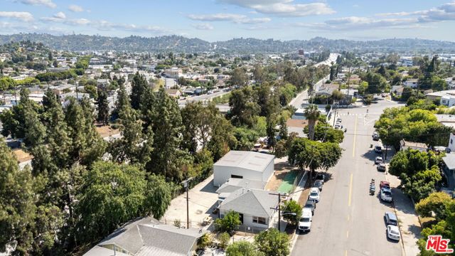 3710 Fletcher Drive, Los Angeles CA: https://media.crmls.org/mediaz/8adcc85b-49c2-4239-8775-9fa03f1d6472.jpg