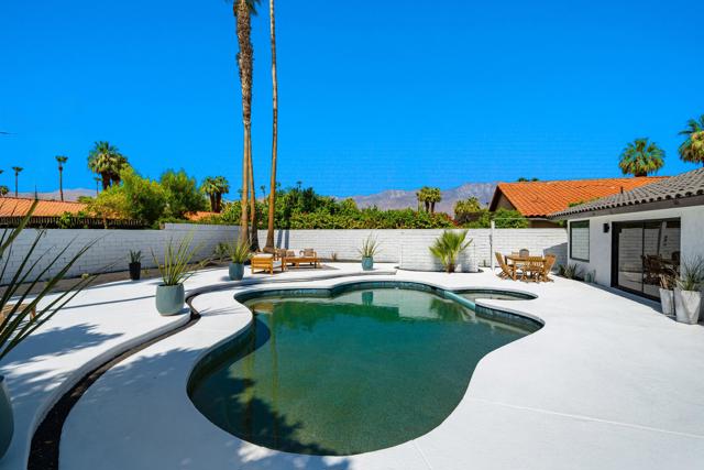 69291 Tamala Avenue, Cathedral City CA: https://media.crmls.org/mediaz/8add291c-c718-4275-95f7-619b83c87bf1.jpg