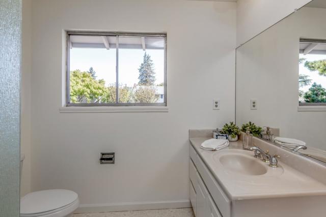 Image 10 of 28 For 640 Towle Place