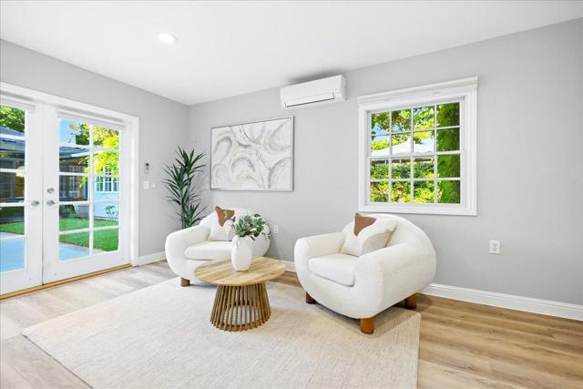 162 Del Monte Avenue, Los Altos CA: https://media.crmls.org/mediaz/8adfbe85-8755-42fa-8666-0e7af9f02c73.jpg