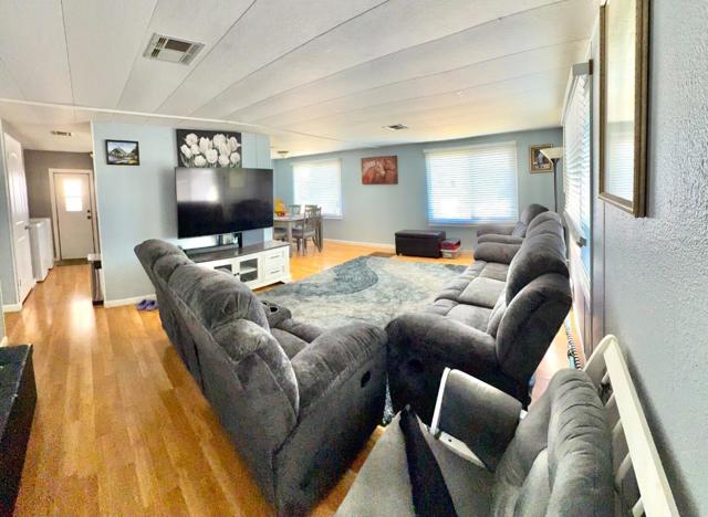 1900 HWY 1 #63, Moss Landing CA: https://media.crmls.org/mediaz/8ae1c222-1845-475a-8ef1-d12670d50f5a.jpg