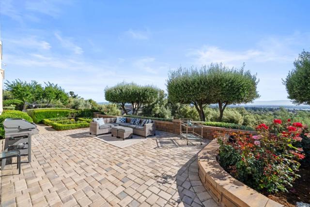 2589 Greenrock Road, Milpitas CA: https://media.crmls.org/mediaz/8ae239a0-1853-4689-b782-ad52952bf192.jpg