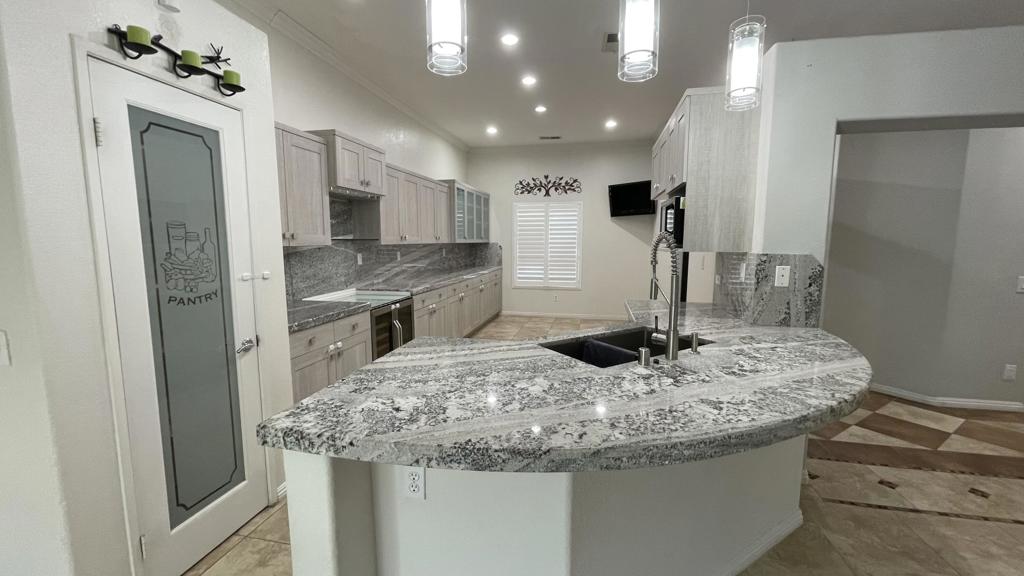 MLS #219132478DA image #2