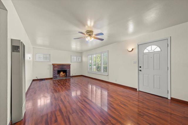 3552 E Hills Drive, San Jose CA: https://media.crmls.org/mediaz/8ae397b7-16fd-4862-9e96-7b81be7cef90.jpg