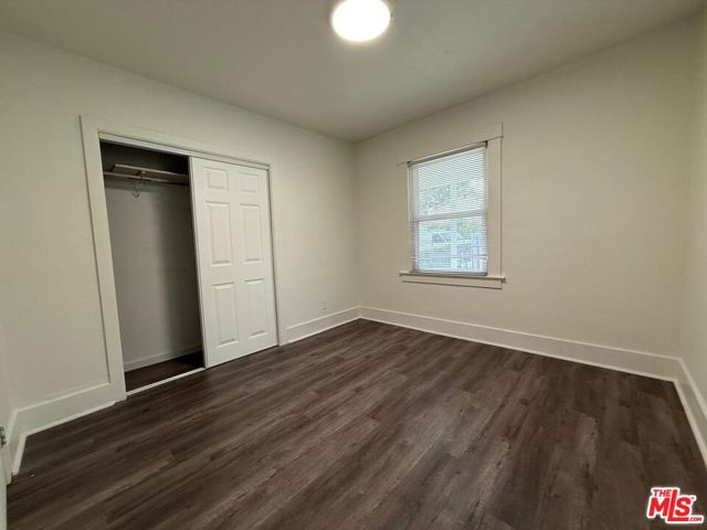 6520 Valmont Street, Tujunga CA: https://media.crmls.org/mediaz/8ae3a324-64a3-49e6-87e7-f19fd7e31917.jpg