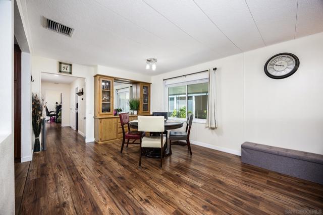 8301 Mission Gorge Rd, Santee CA: https://media.crmls.org/mediaz/8ae3e364-f0f9-481d-b1a2-6ee7794dc74e.jpg