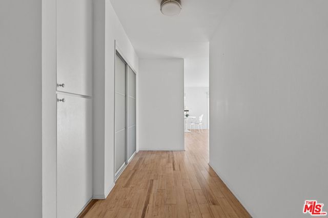 10 19th Avenue, 9 photo 7