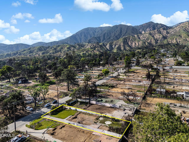 3296 Fair Oaks Ave, Altadena CA: https://media.crmls.org/mediaz/8ae6d583-1349-45a0-a1c4-c7e977b6bc0d.jpg