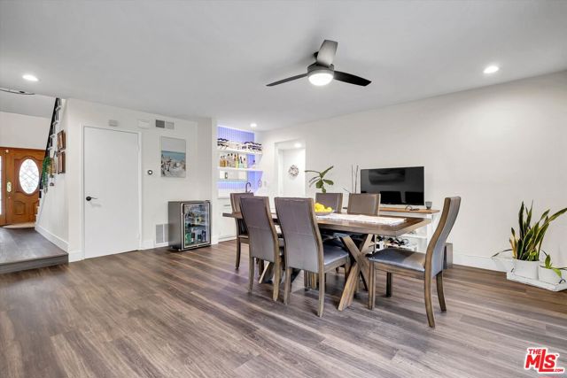 16424 Bubbling View Circle, Cerritos CA: https://media.crmls.org/mediaz/8ae6f7eb-9a89-46c0-80e5-0f711e11acf1.jpg