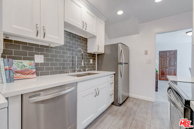 1457 STANFORD Street, 1 photo 6