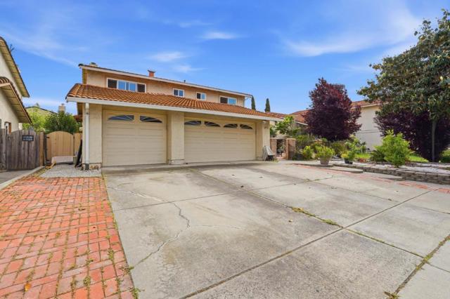 2878 Glen Ascot Way, San Jose CA: https://media.crmls.org/mediaz/8ae89a45-6320-488b-984b-65e85da94ee8.jpg