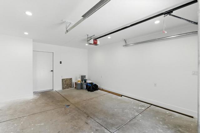 1815 18th Avenue, San Francisco CA: https://media.crmls.org/mediaz/8aea9265-25e4-49e9-9ef4-9451f28b66c7.jpg