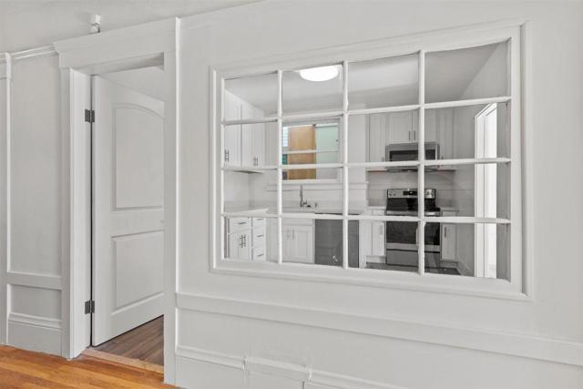 15241526 Irving Street, San Francisco CA: https://media.crmls.org/mediaz/8aeae50e-cf23-4361-b0d6-8e0d91fcf0dc.jpg