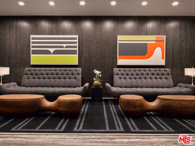 10000 SANTA MONICA Boulevard, Los Angeles CA: https://media.crmls.org/mediaz/8aeb962d-8b0e-4dcd-9cba-d957a0c59e78.jpg