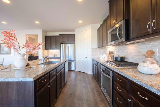 1061 Viognier Way, Gilroy CA: https://media.crmls.org/mediaz/8aecd1a5-badf-4418-a041-61af7fb790b7.jpg