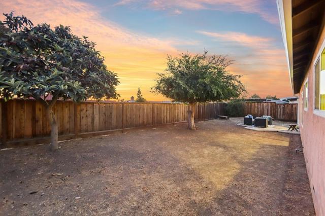 2995 Pettigrew Court, San Jose CA: https://media.crmls.org/mediaz/8aed0808-bcb3-4eea-88af-1388d2f3b551.jpg