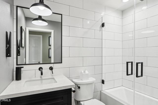 5406 luis Drive, Agoura Hills CA: https://media.crmls.org/mediaz/8aed0d70-27ab-43ab-9974-f94bdc77ccdd.jpg
